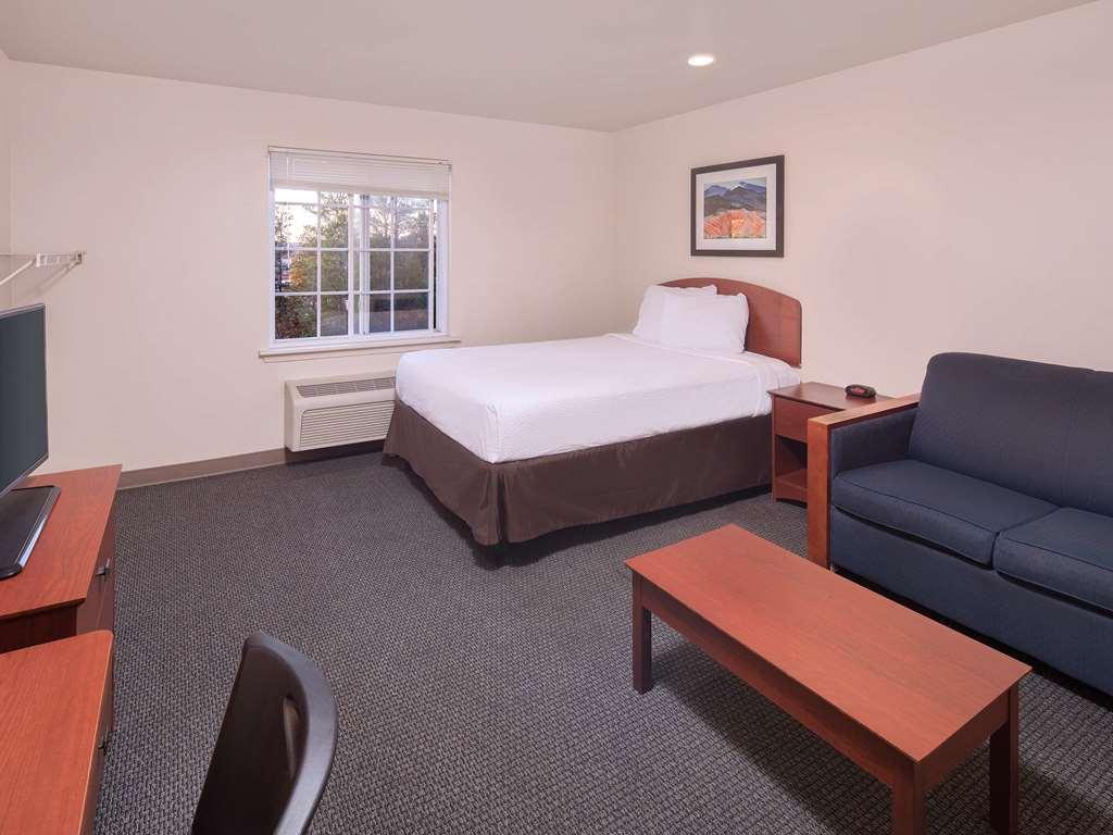 Extended Stay America Select Suites - Oklahoma City - West Room photo