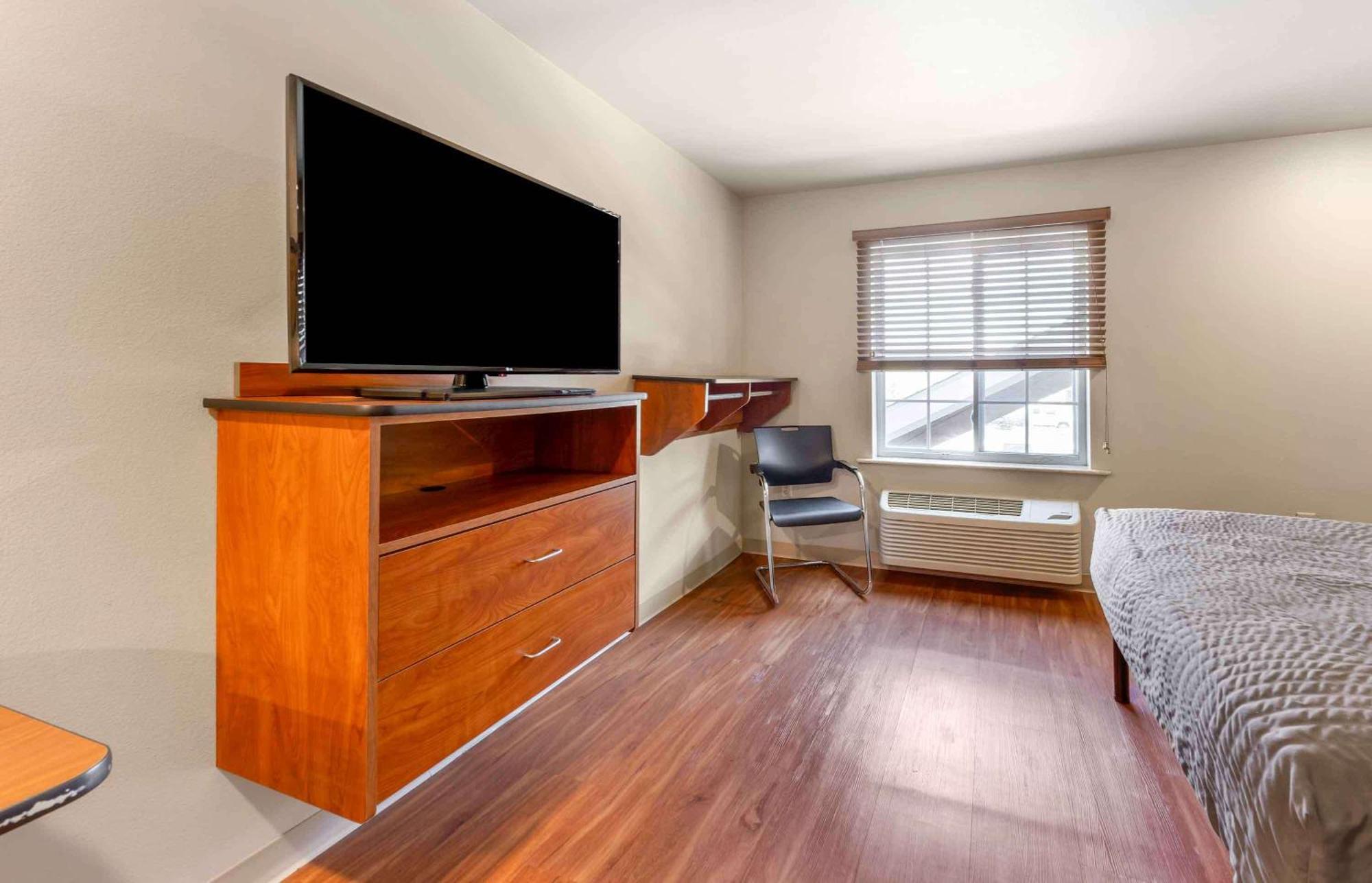 Extended Stay America Select Suites - Oklahoma City - West Exterior photo