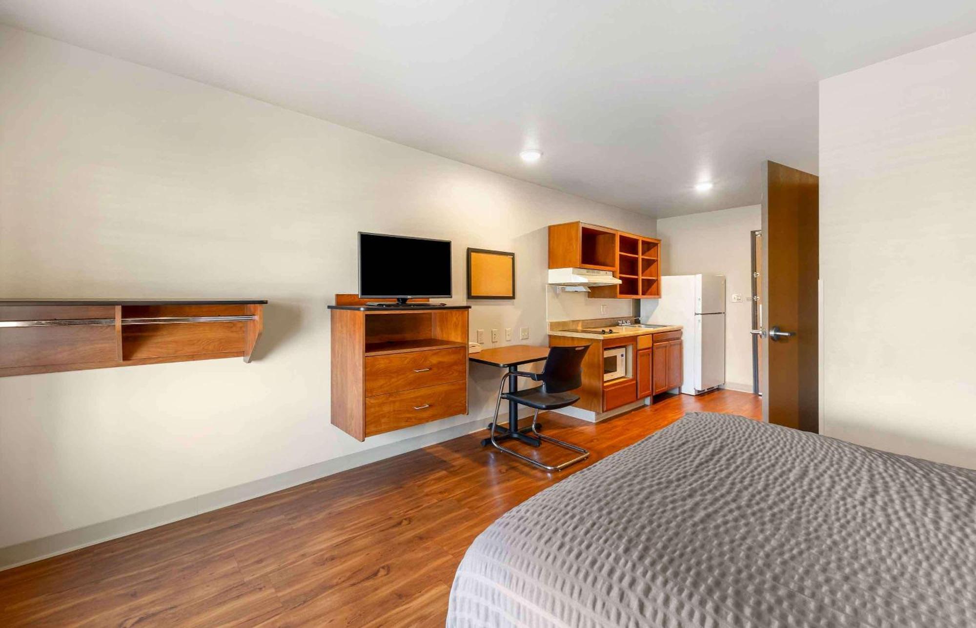 Extended Stay America Select Suites - Oklahoma City - West Exterior photo